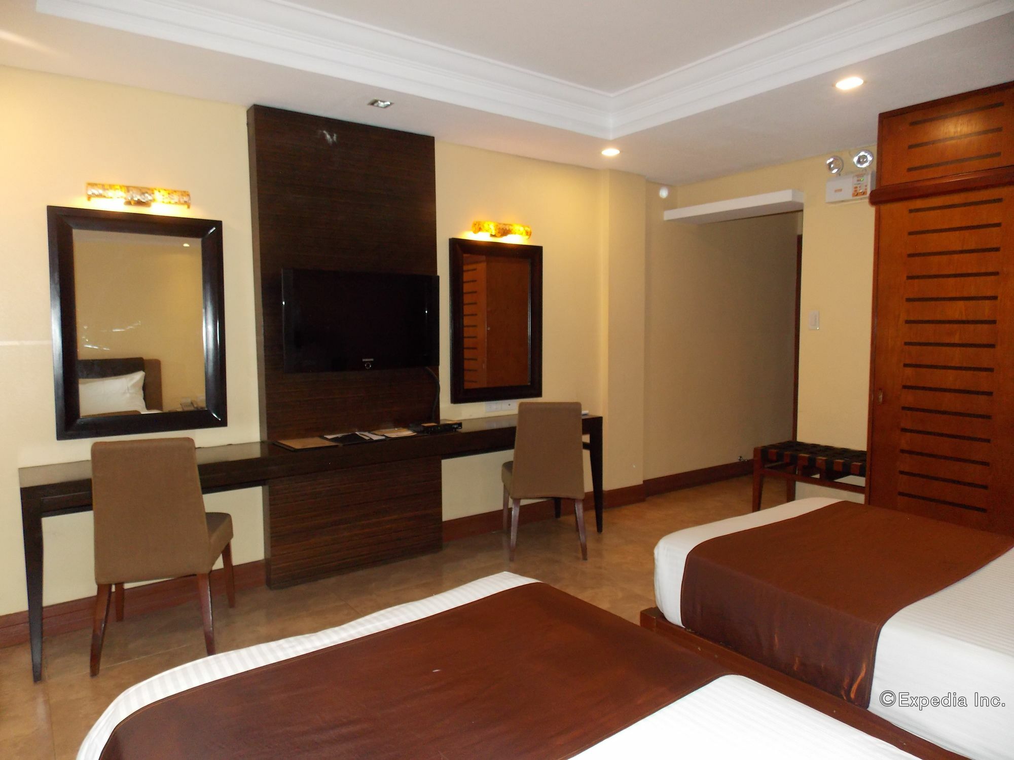 Hotel Del Rio Iloilo City Ngoại thất bức ảnh